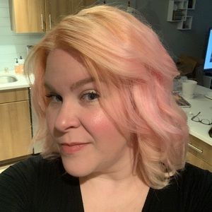 Meet your Posher, Tracy